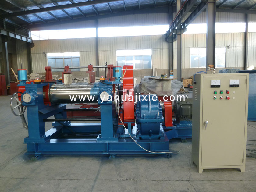 XK-400開煉機(jī)（尼龍瓦）