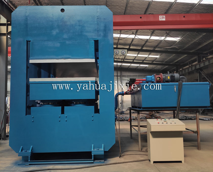 3000T硫化機(jī)大型膠板，牛棚墊子，豬舍墊子生產(chǎn)硫化機(jī)